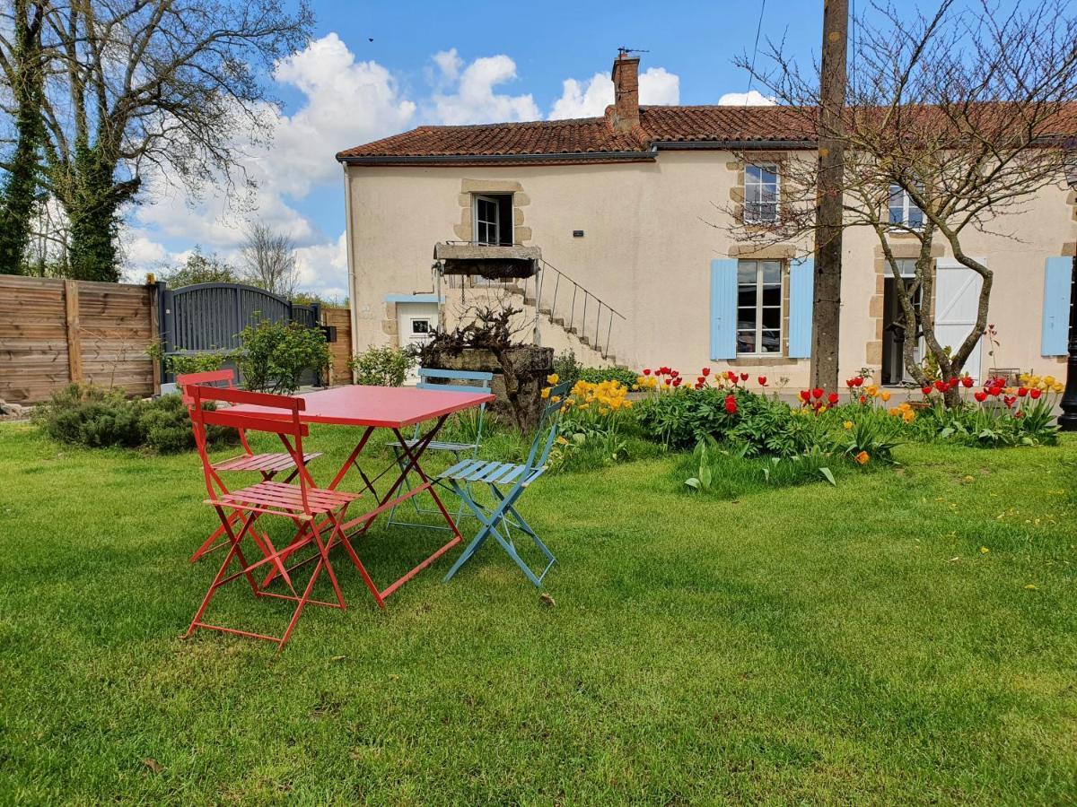 Le Studio De Rochavelle Apartment Chiche Exterior photo